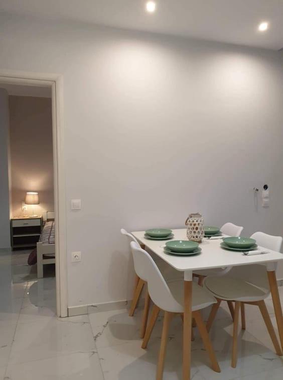 Eytyhias Yard Apartments In Poros Poros Town Luaran gambar