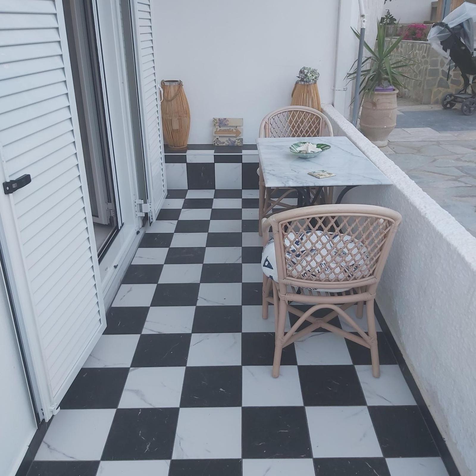 Eytyhias Yard Apartments In Poros Poros Town Luaran gambar
