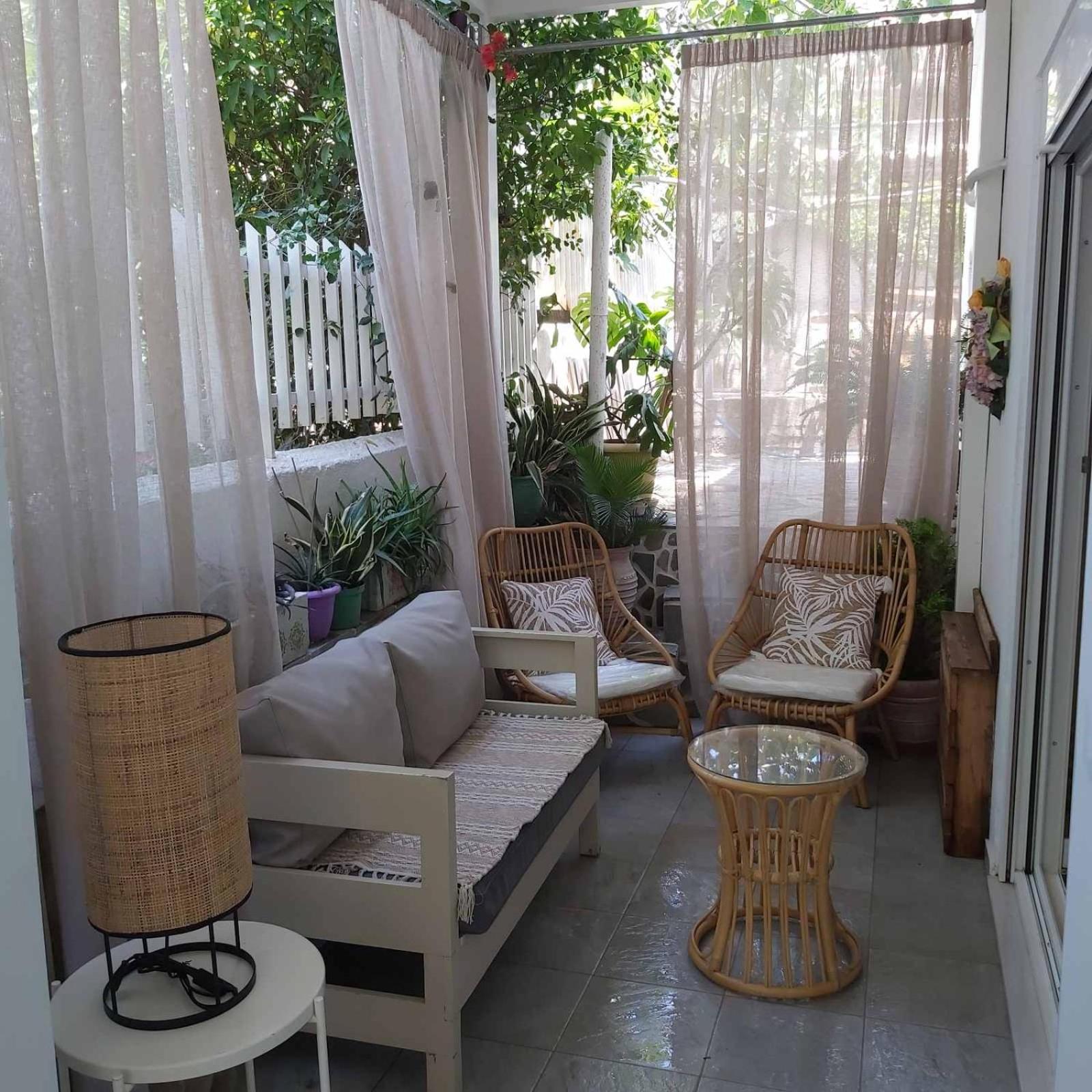 Eytyhias Yard Apartments In Poros Poros Town Luaran gambar