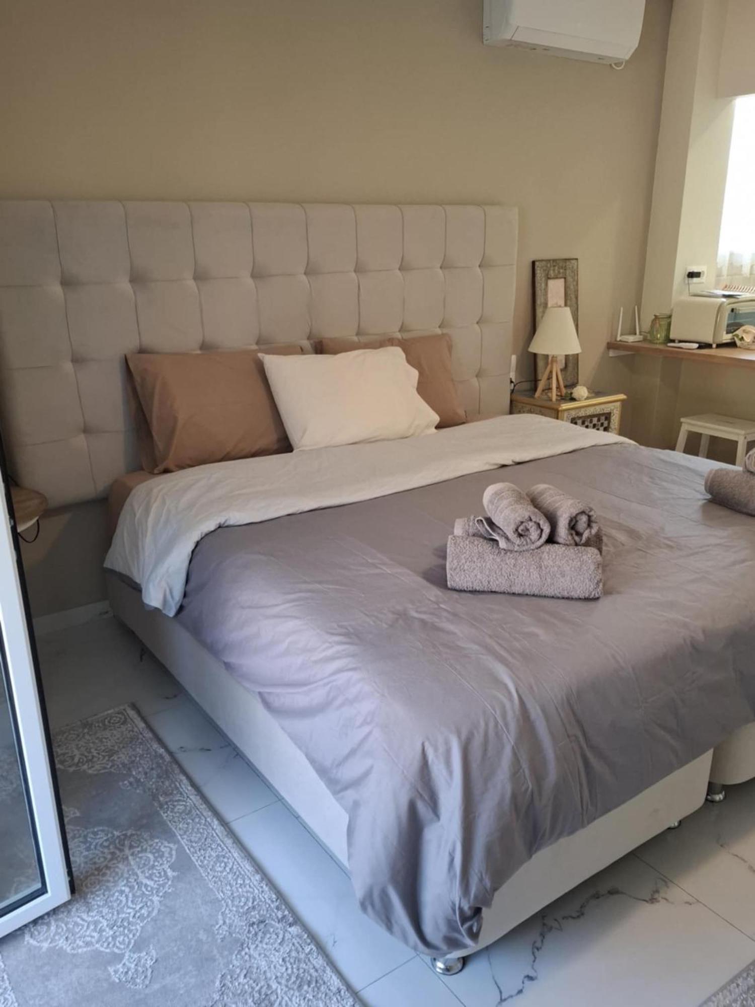 Eytyhias Yard Apartments In Poros Poros Town Luaran gambar